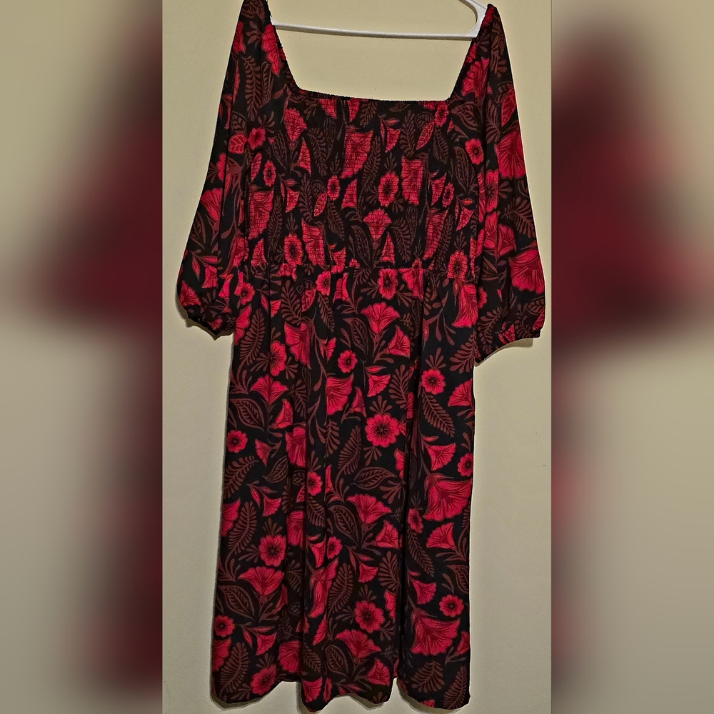 Black and Red Floral Long Sleeve Dress